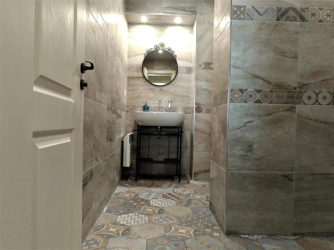 Baratero City Corner II Apartments صوفيا