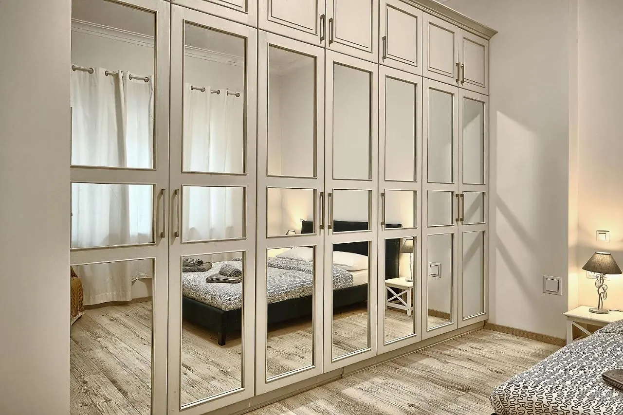 Baratero City Corner II Apartments صوفيا
